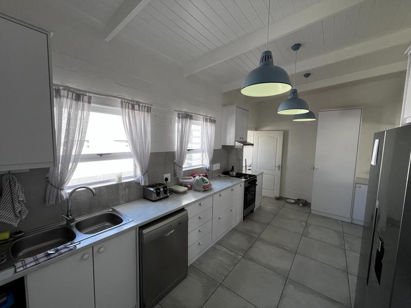 4 Bedroom Property for Sale in Dwarskersbos Western Cape